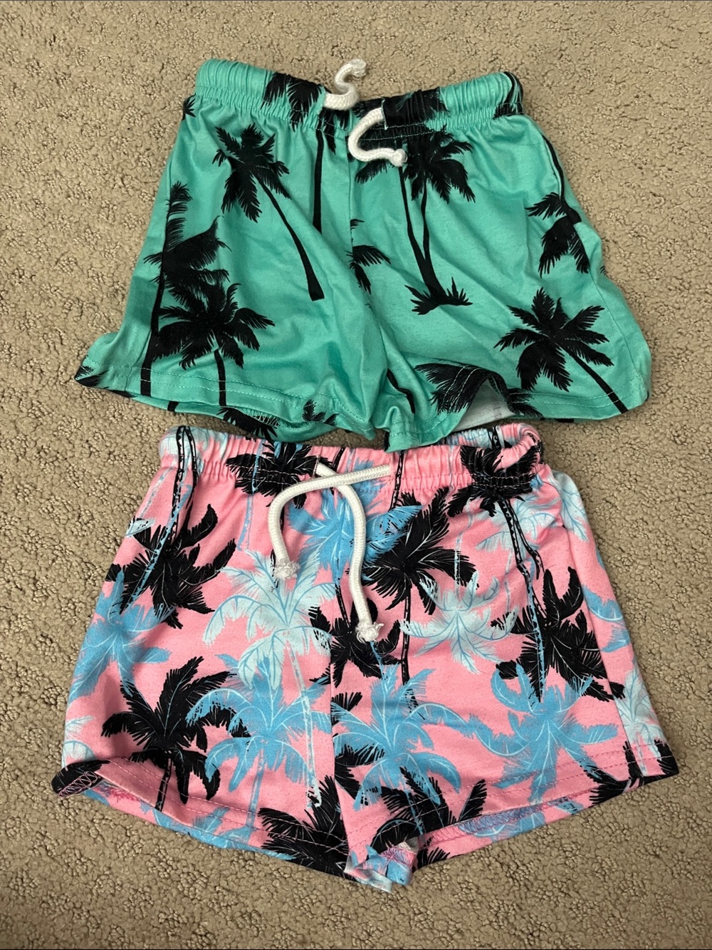 SHEIN Mint Green & Pink Palm-Print Shorts Set size 6-9 month